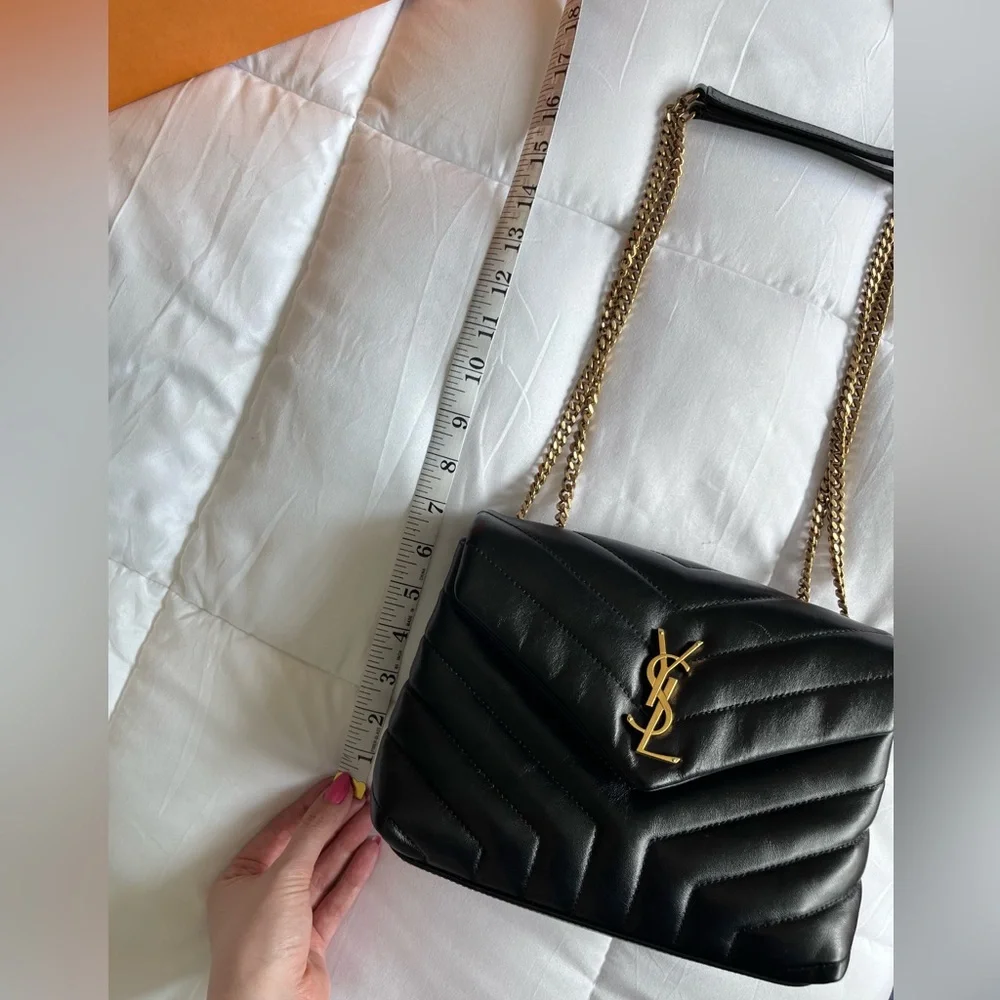 YSL Loulou Small Shoulder Bag in Quilted Leather - Picture 15 of 15